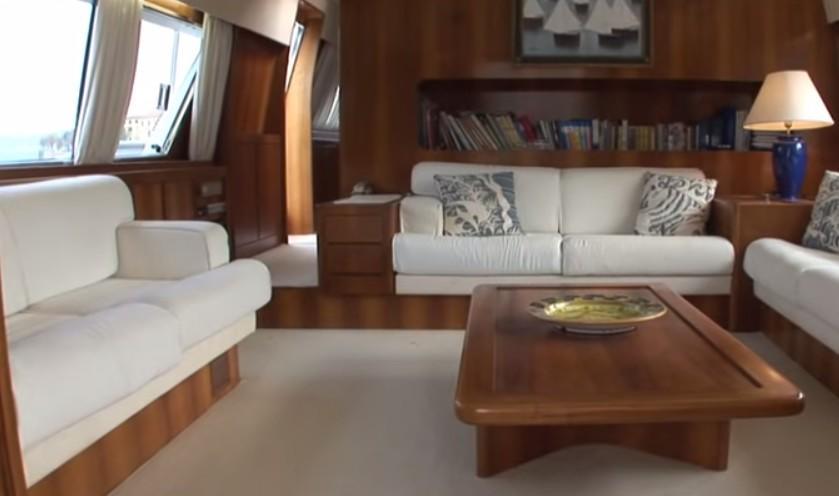 Bateau-hôtel Riviera Boat